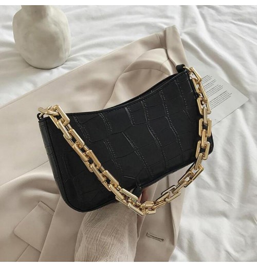 Thick Chain Purse