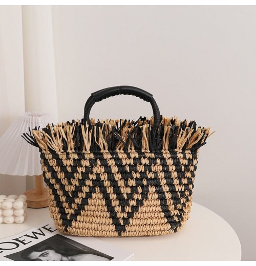 Fringe Straw Bag