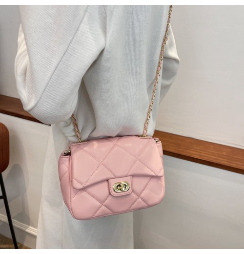 Quilted Flap Chain Shoulder Bag